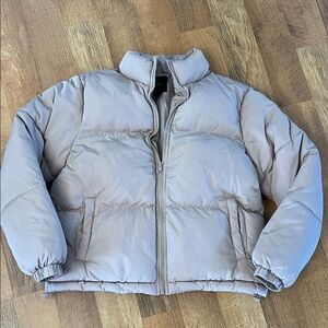 Forever 21 Light Beige Women’s puffer Coat